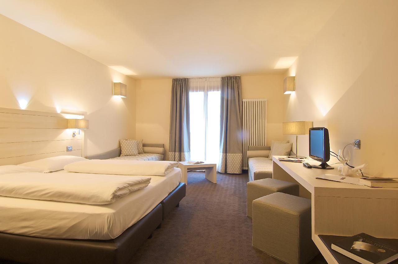 Le Blanc Hotel&Spa Vason Extérieur photo