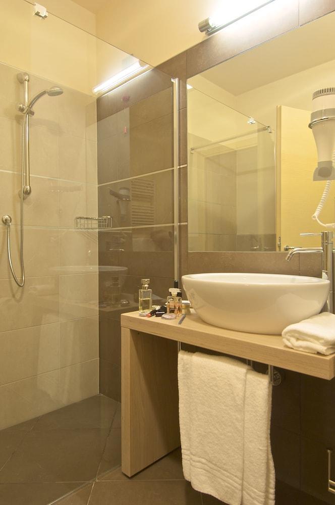 Le Blanc Hotel&Spa Vason Extérieur photo